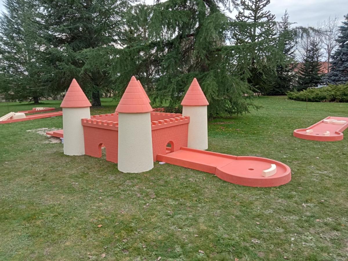 Bed & Breakfast A L'oree Du Parc Saint-Priest-des-Champs