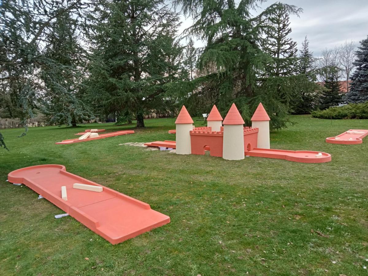 A L'oree Du Parc Saint-Priest-des-Champs